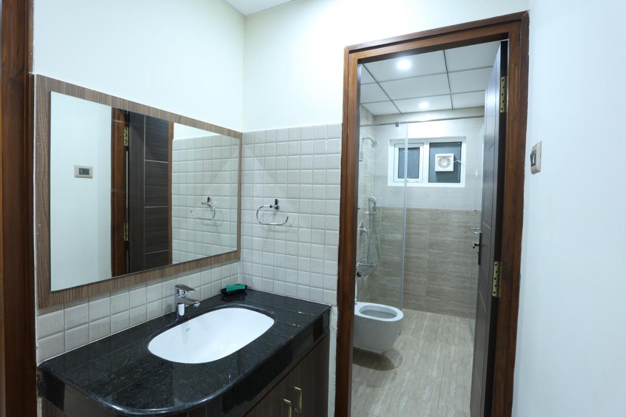 Minas Manor Hotel Tiruchirappalli Luaran gambar